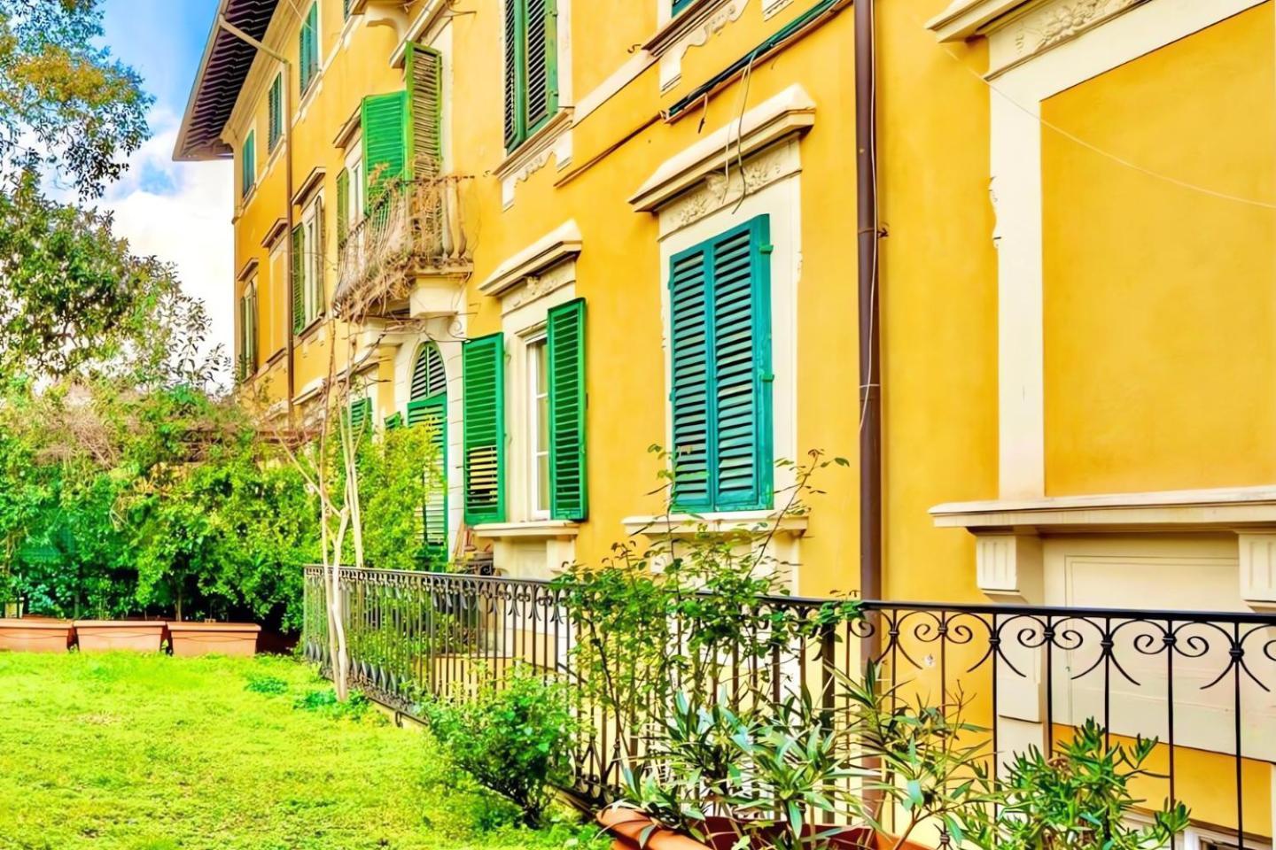 The Luxury Florence Historic Palace Of Santa Croce Esterno foto